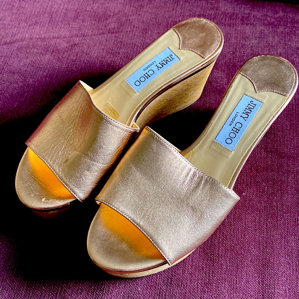 Jimmy Choo Beautiful 3” Gold Metallic Wedge Espadrille Sandals, Size 38.